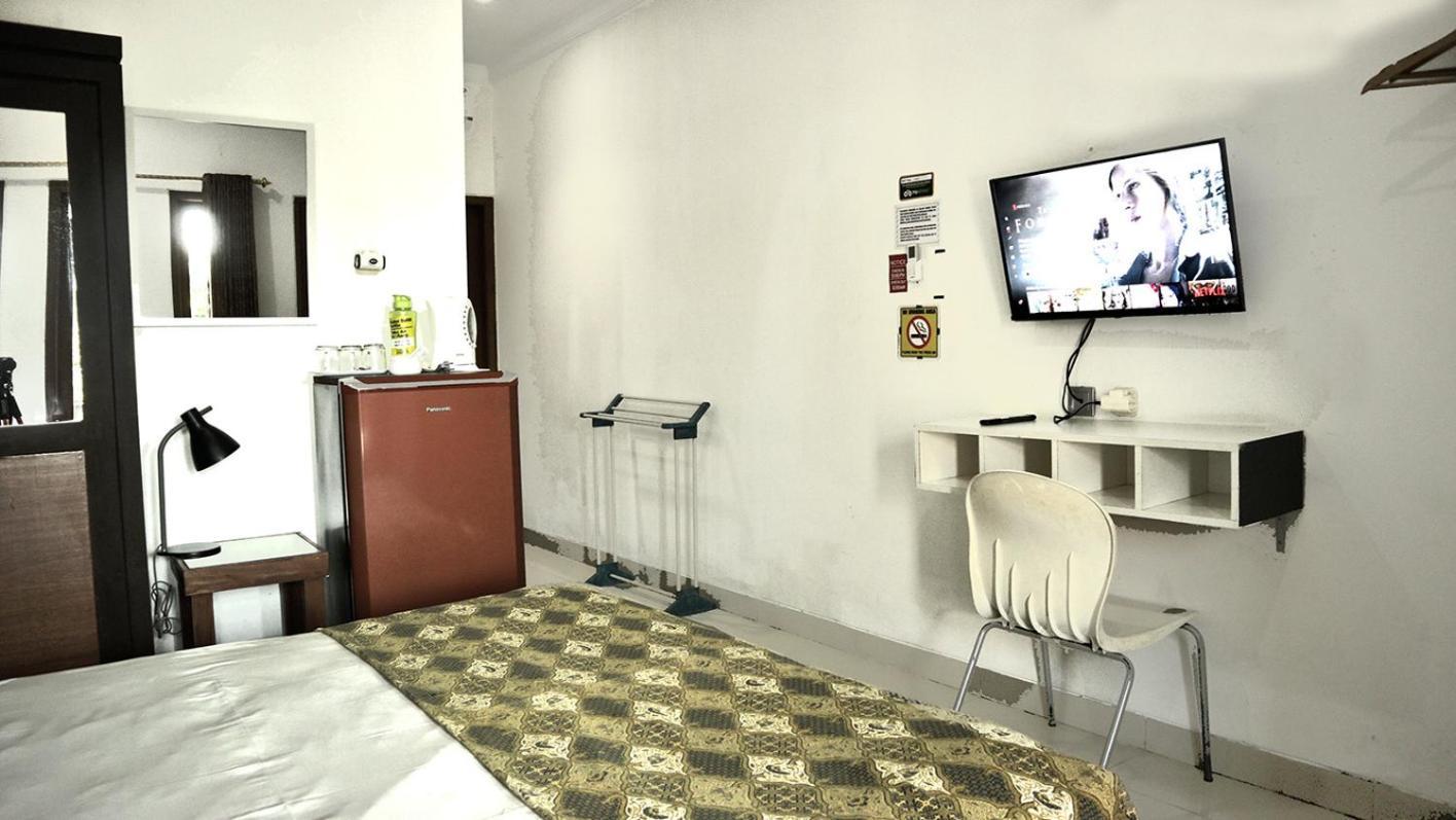 Andelis Homestay Yogyakarta Exterior foto